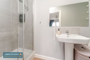 En-Suite- click for photo gallery